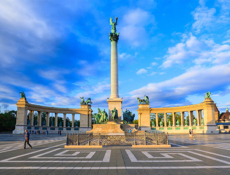 Heldenplatz Sehenswürdigkeiten von Budapest 